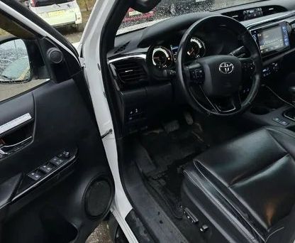 Toyota Hilux, 2019 — сүрөт 8