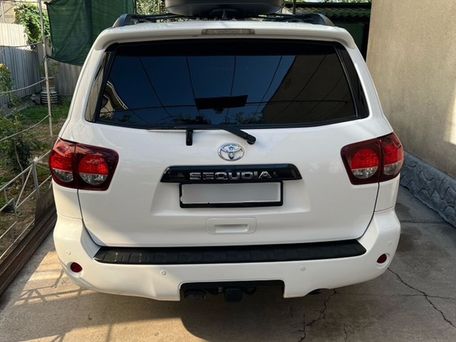Toyota Sequoia, 2018 — 照片 5