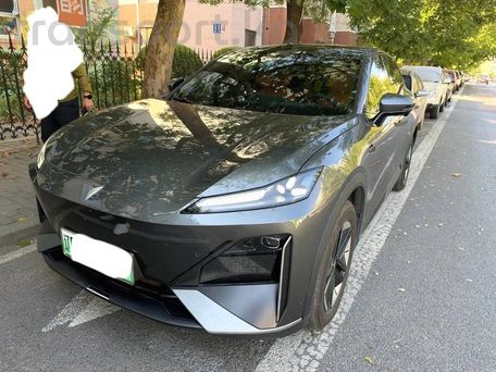 Changan Deepal S07, 2023 — 照片 1