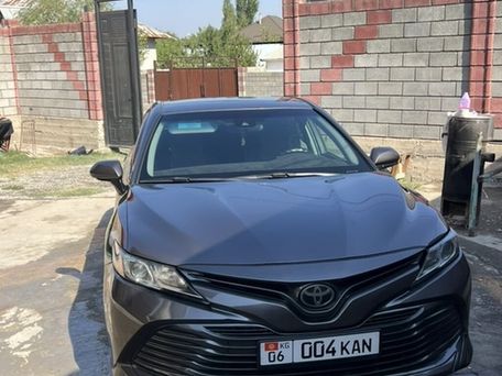 Toyota Camry, 2018 — фото 1