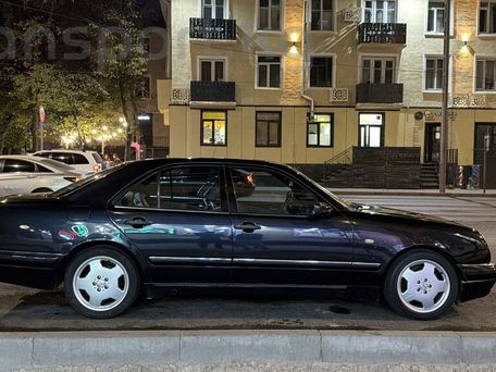Mercedes-Benz E-Class, 1998 — photo 8