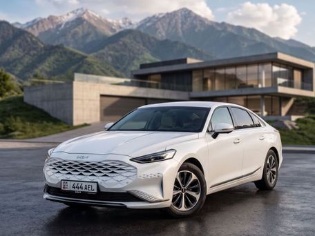 Kia K8, 2022