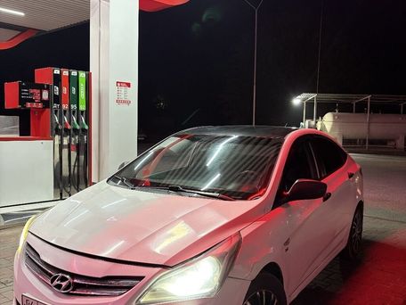 Hyundai Solaris, 2015 — photo 1