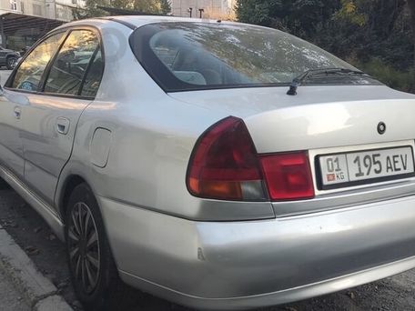 Mitsubishi Galant, 1999 — 照片 4