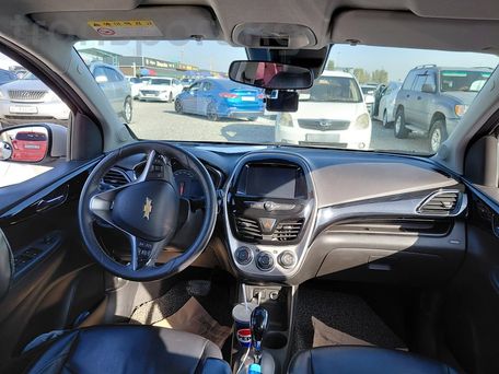 Chevrolet Spark, 2018 — фото 3