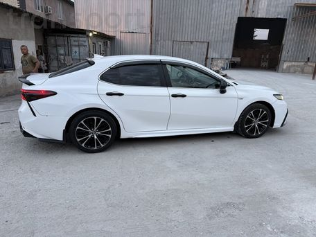 Toyota Camry, 2019 — photo 4