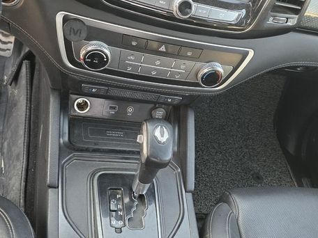 SsangYong Rexton, 2020 — photo 15