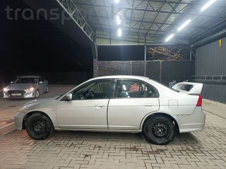 Honda Civic, 2004 — 照片 2
