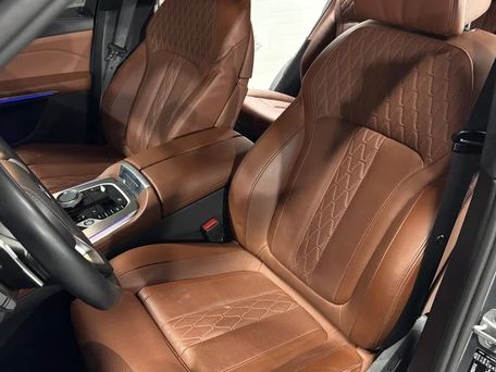 BMW X7, 2024 — photo 9