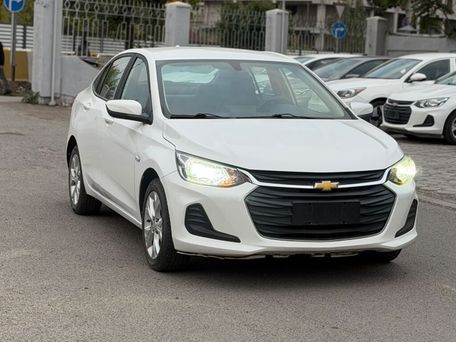 Chevrolet Onix, 2020 — photo 1