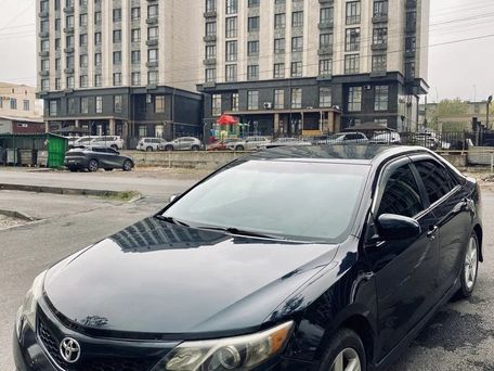 Toyota Camry, 2014 — фото 1