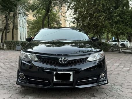 Toyota Camry, 2013 — сүрөт 1