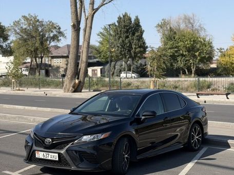 Toyota Camry, 2019 — photo 3