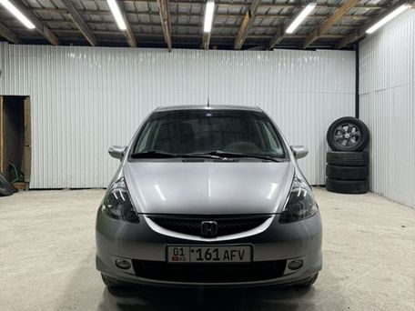 Honda Jazz, 2004