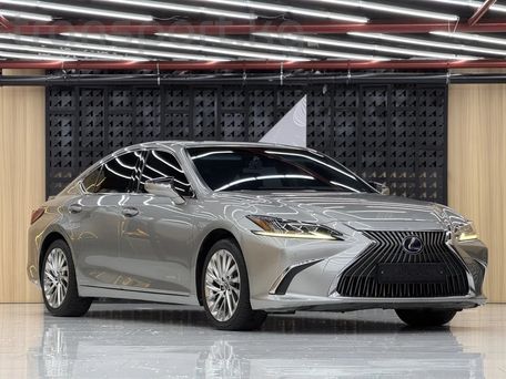 Lexus ES, 2020 — 照片 3