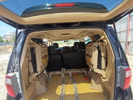 Toyota Alphard, 2010 — фото 2