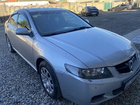 Honda Accord, 2005