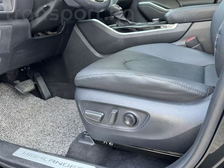 Toyota Highlander, 2022 — photo 13
