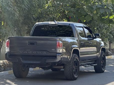 Toyota Tacoma, 2021 — photo 6