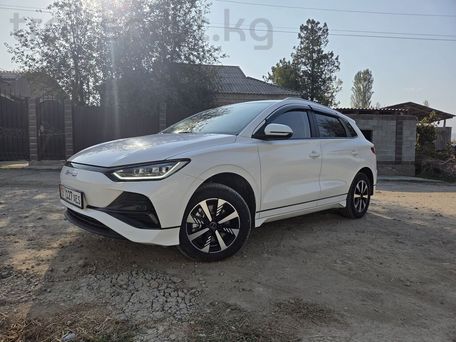 BYD E2, 2024 — photo 1
