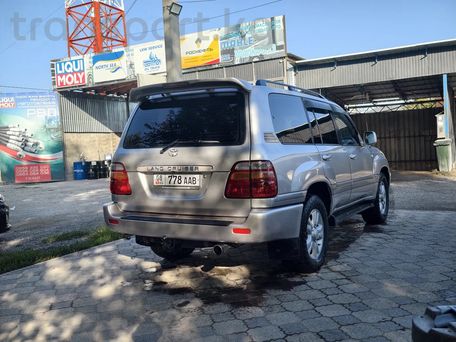 Toyota Land Cruiser, 2000 — 照片 1