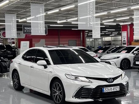 Toyota Camry, 2023 — сүрөт 1