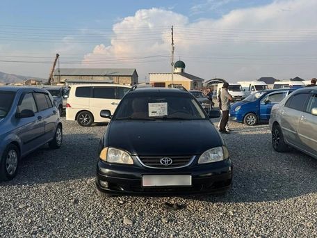 Toyota Avensis, 2002 — сүрөт 1