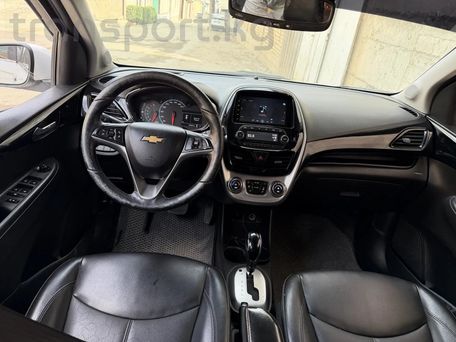 Chevrolet Spark, 2018 — photo 11