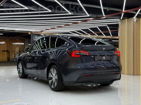 Tesla Model Y, 2022 — photo 4