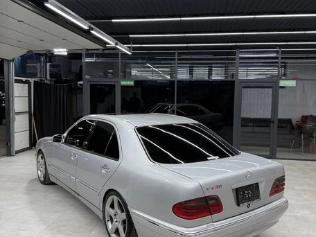 Mercedes-Benz E-Класс, 2002 — 照片 6
