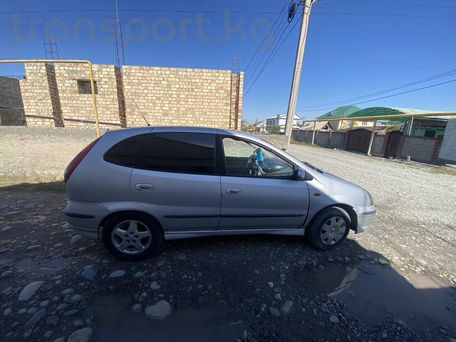 Nissan Almera Tino, 2001 — photo 4