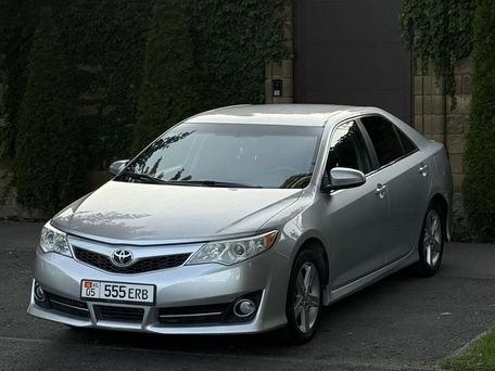 Toyota Camry, 2014
