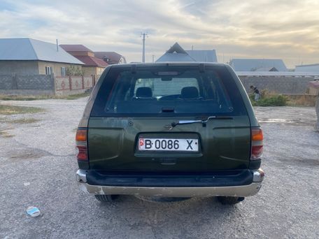 Nissan Terrano, 1995 — photo 5
