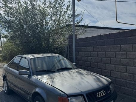 Audi 100, 1992 — 照片 2