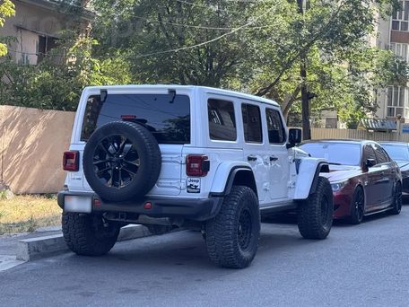 Jeep Wrangler, 2021 — photo 3