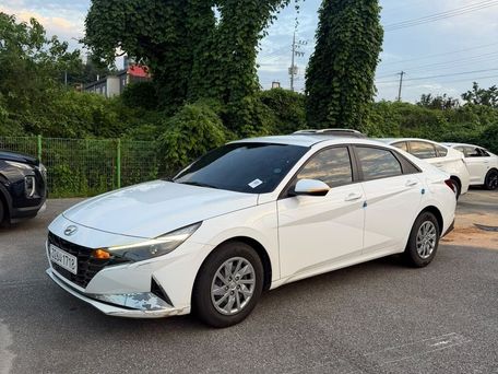 Hyundai Avante, 2021 — photo 11