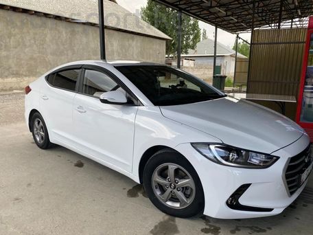 Hyundai Avante, 2018 — photo 1