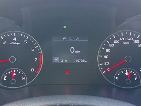 Kia K5, 2018 — photo 9