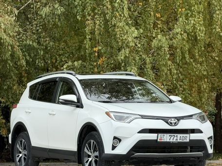 Toyota RAV4, 2018 — photo 1
