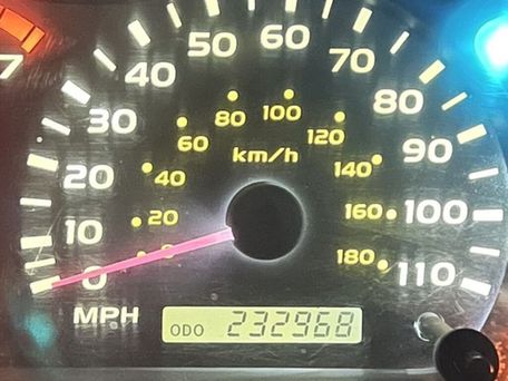 Toyota Sequoia, 2004 — сүрөт 9