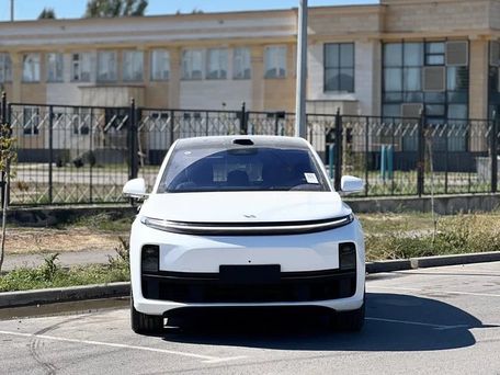 Li Auto (Lixiang) L7, 2025 — 照片 1