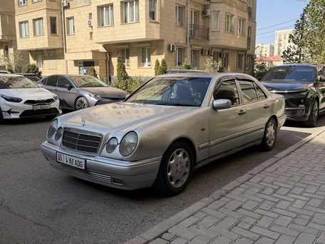 Mercedes-Benz E-Класс, 1996 — photo 1