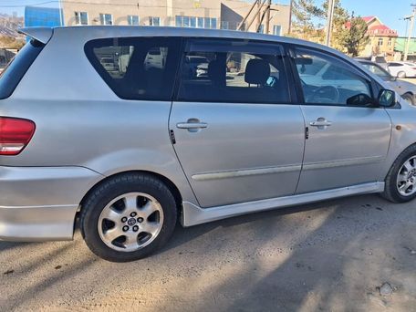 Toyota Ipsum, 2003 — photo 4