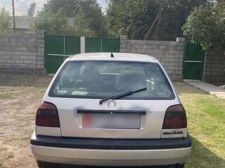 Volkswagen Golf, 1993 — 照片 1