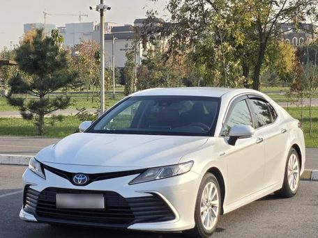 Toyota Camry, 2021 — photo 1