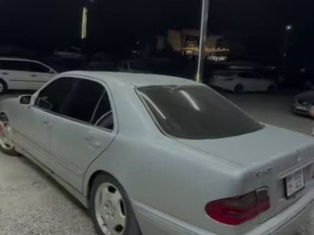 Mercedes-Benz E-Class, 2000 — photo 2