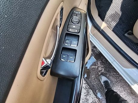 Kia Carnival, 2019 — сүрөт 16