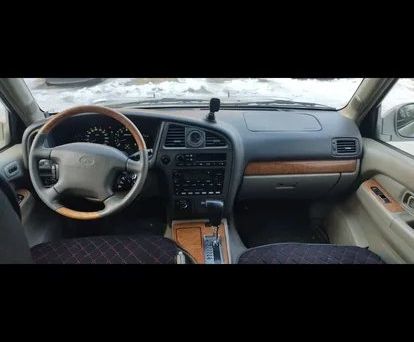 Infiniti QX4, 2001 — 照片 4