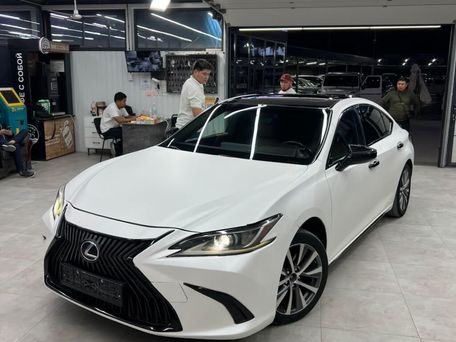 Lexus ES, 2019 — фото 1