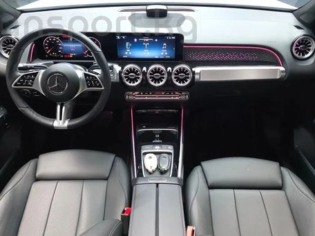 Mercedes-Benz GLB, 2024 — photo 5